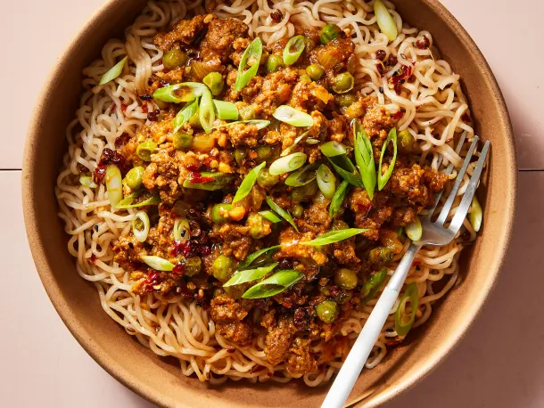Keema Maggi with Achari Chili Oil