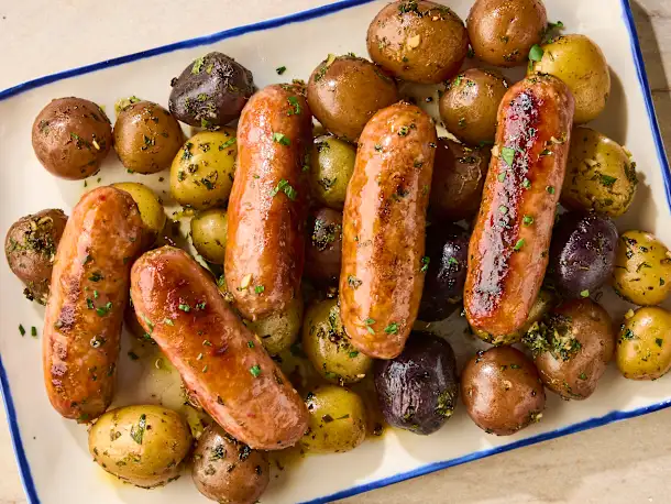 Grilled Sausages with Potatoes