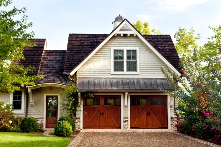 These 8 Exterior Paint Color Trends Are Taking Over Neighborhoods