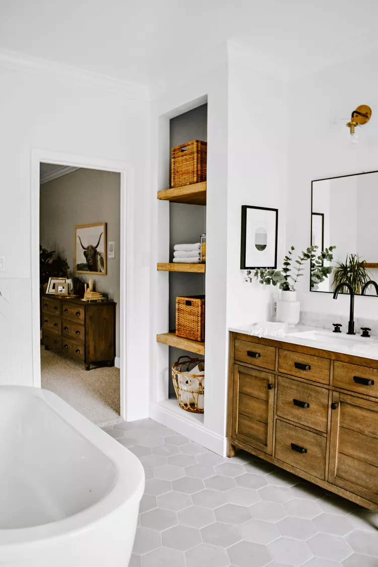 The Essential Linen Checklist for Hosting Overnight Guests